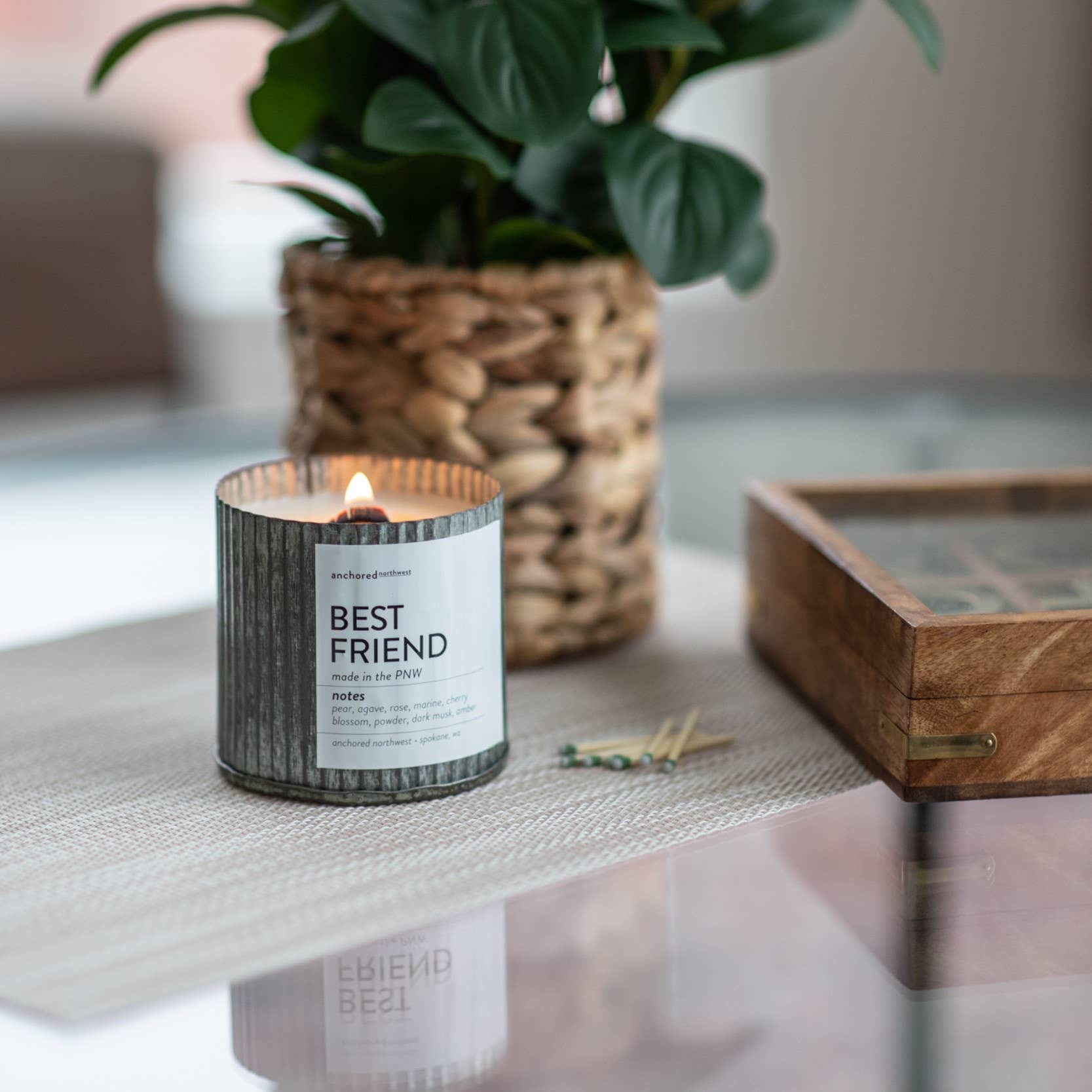 Bookworm Rustic Wood Wick Candle | Teakwood & Leather Scent | 100% Soy Wax, Phthalate-Free, 60 Hour Burn